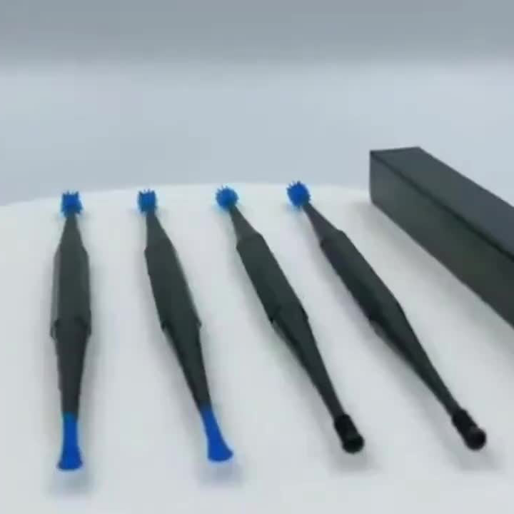 Eliminate Ear Wax Build-Up Instantly With This Soft Silicone Double-Ended Earpick!