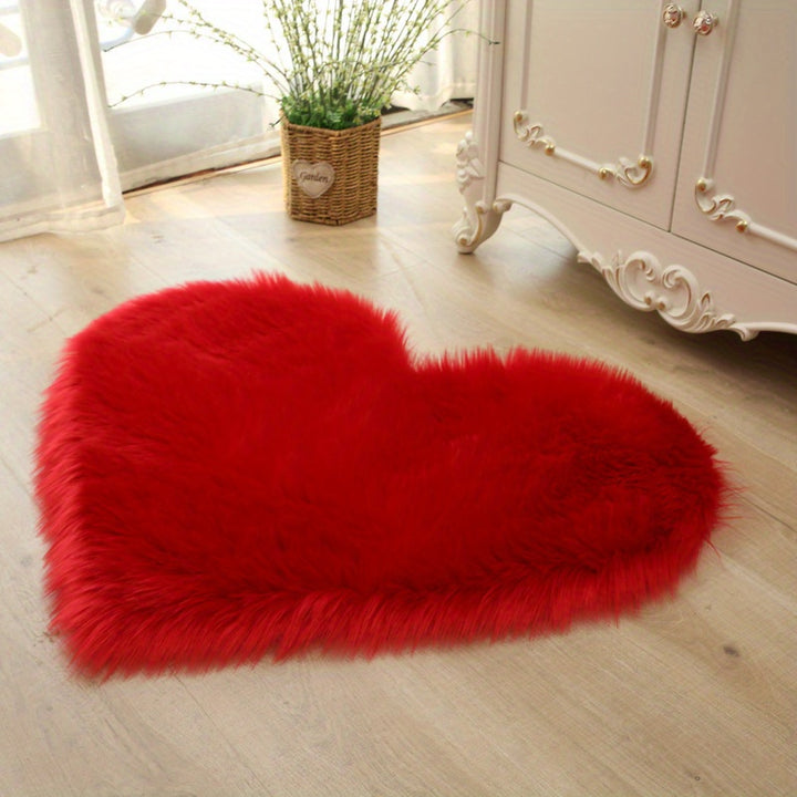 Heart Shaped Fluffy Shaggy Faux Fur Rug - 1pc Plush Carpet for Living Room Bedroom Sofa - 50*60cm/19.68*23.62in Area Mat