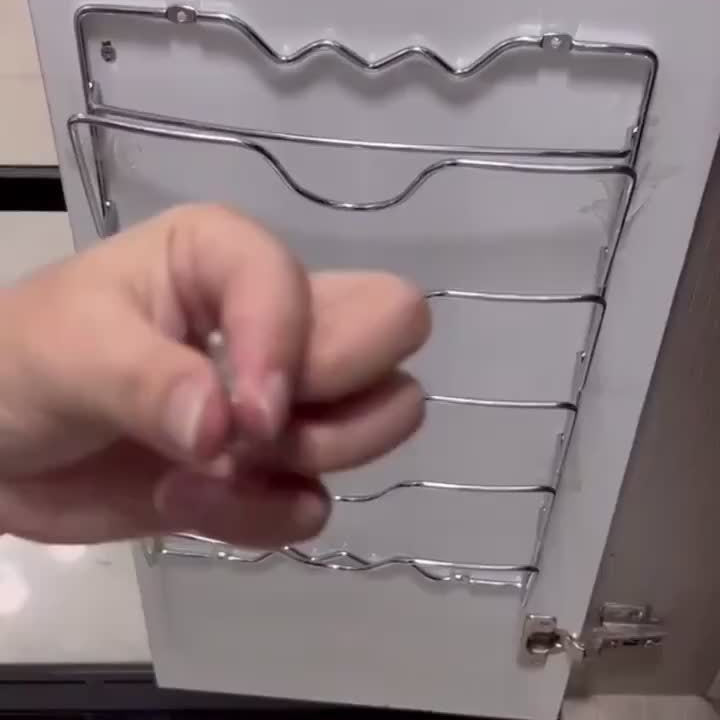 1 Pc of a Sturdy Metal Organizer for Hanging Pot Lids, Designed As a Multi-Level Wall-Mounted Storage Solution for Pots And Lids
