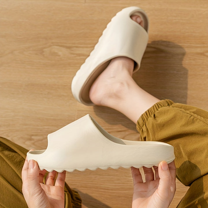 Cloud Slides per Uomini - Scarpe in EVA Ultra Confortevoli, Antiscivolo, con Punta Aperta e Chiusura Slip-On per Uso Interno, Esterno, Spiaggia, Doccia, Primavera e Estate - Traspiranti, Leggere e Facili da Pulire