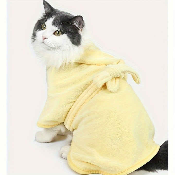 Quick Dry Soft Microfiber Pet Bathrobe - Ultra-Absorbent, All-Season Comfort for Small to Medium Dogs & Cats - Secure Hook-and-loop Fastener Closure