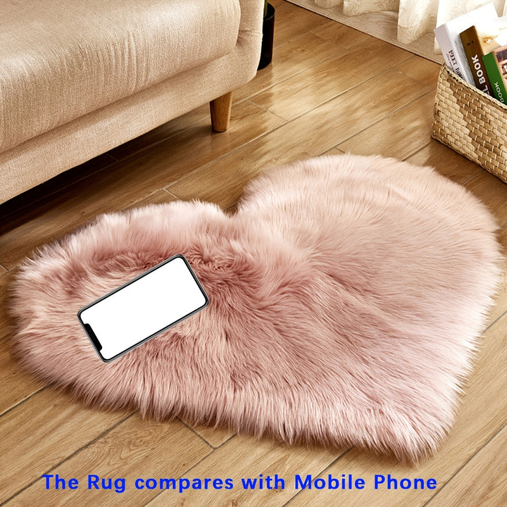 Heart Shaped Fluffy Shaggy Faux Fur Rug - 1pc Plush Carpet for Living Room Bedroom Sofa - 50*60cm/19.68*23.62in Area Mat