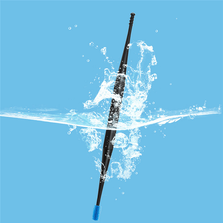 Eliminate Ear Wax Build-Up Instantly With This Soft Silicone Double-Ended Earpick!