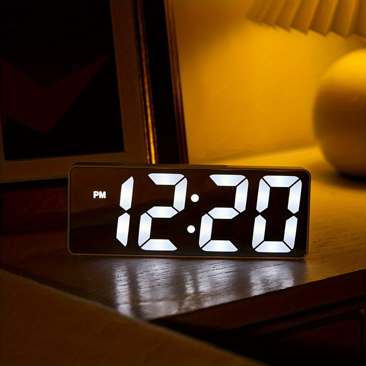 ≤36V USB Powered Digital Alarm Clock with Adjustable Brightness, Temperature Display, Date Feature, Rectangle Arched Crown, Plastic Material