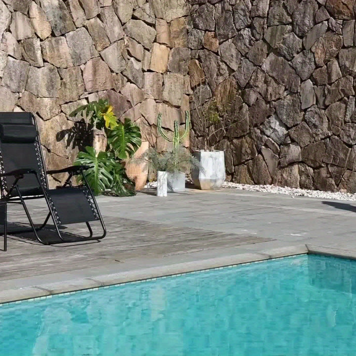 9 FT Outdoor Umbrella, Outdoor Furniture, Patio Table Umbrella With Push Button Tilt And Crank, Pool Beach Yard Umbrella For Commercial & Residential With 8 Sturdy Ribs