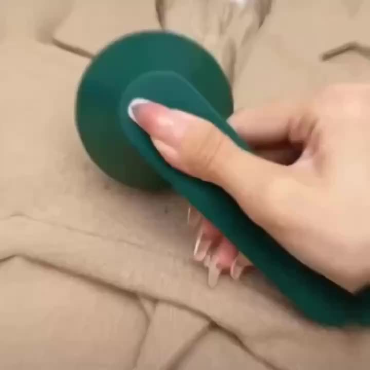 DELYOU Rasoir à tissu USB rechargeable - Tondeuse à peluches portable avec puissance améliorée, idéale pour l'élimination des bouloches sur les pulls et la laine, parfaite pour un usage domestique