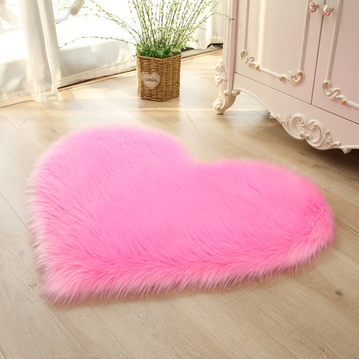 Heart Shaped Fluffy Shaggy Faux Fur Rug - 1pc Plush Carpet for Living Room Bedroom Sofa - 50*60cm/19.68*23.62in Area Mat