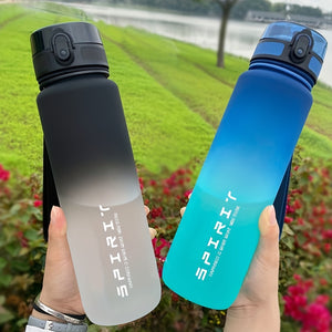 1pc, 500ml/650ML/1000ml Portable Sports Fitness Travel Water Bottle, Water Bottle, Gradient Color Plastic Drinking Bottles For Men & Women, Perfect For Summer Fall School Students