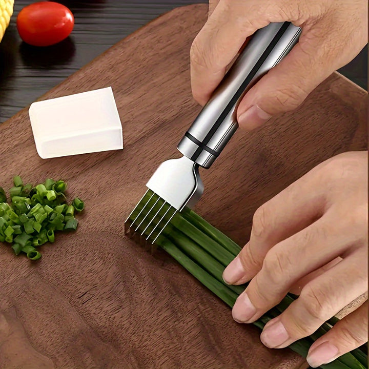 1pc Stainless Steel Multifunctional Grater, Straight Edge Scallion Separator for Onions, Garlic, Fruits & Vegetables, Portable Kitchen Cooking Tool with Protective Cover