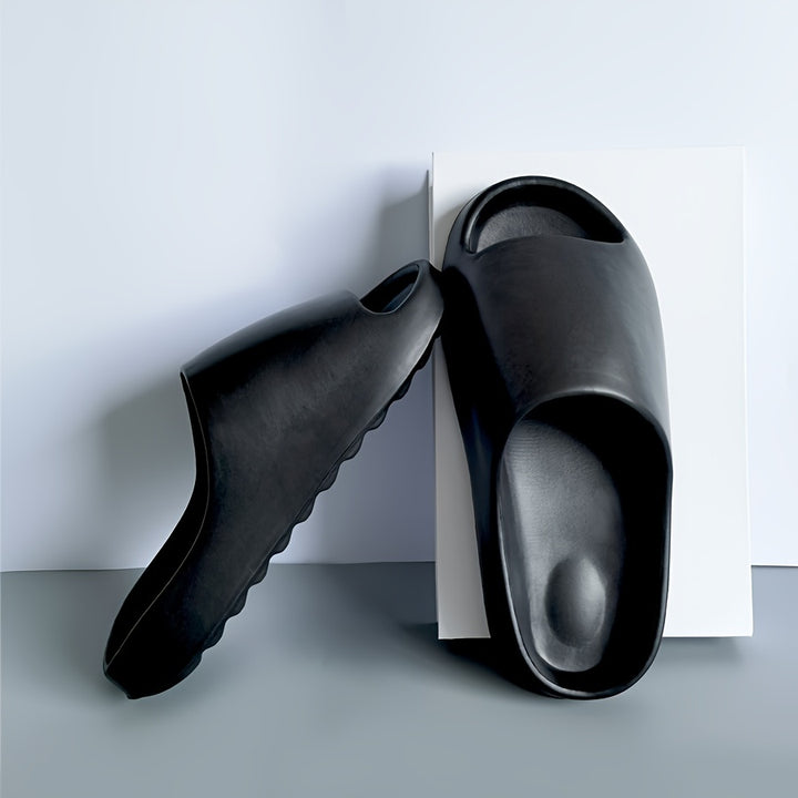 Cloud Slides per Uomini - Scarpe in EVA Ultra Confortevoli, Antiscivolo, con Punta Aperta e Chiusura Slip-On per Uso Interno, Esterno, Spiaggia, Doccia, Primavera e Estate - Traspiranti, Leggere e Facili da Pulire