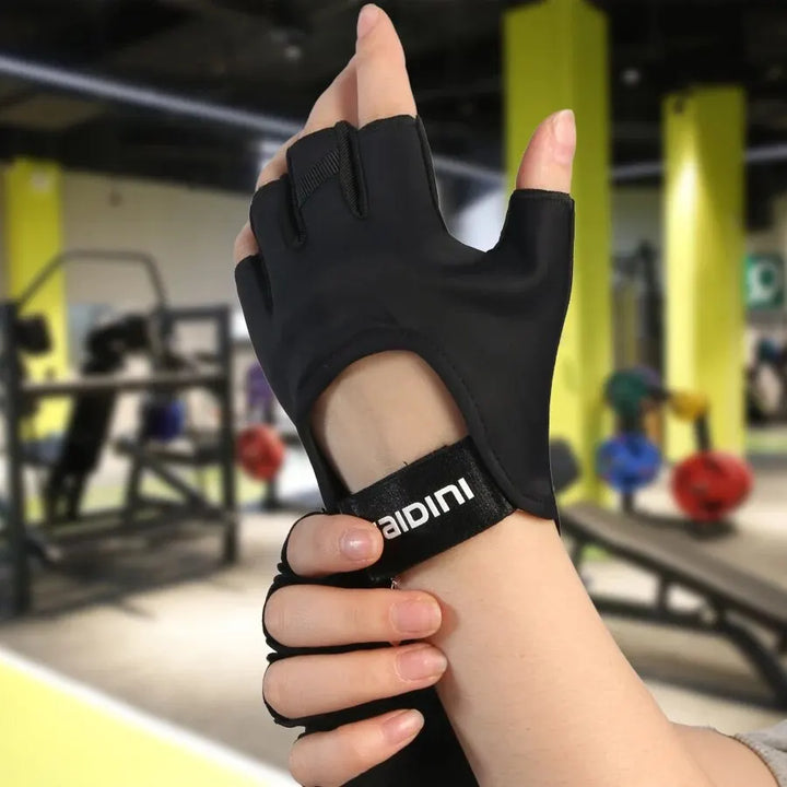 Women's Sports Gloves Fitness Outdoor Sports Anti Slip and Shock-absorbing Half Finger Gloves Durable and Breathable