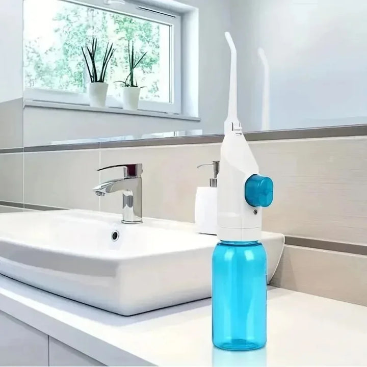 1 Pc Toothpick Style Portable Manual Water Flosser High-Pressure Oral Irrigator for Deep Cleaning of Gums And Teeth Care