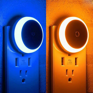 Luce notturna a LED Plug-in dal crepuscolo all'alba Sensore intelligente Dim automatico nella lampada da notte a parete per bagno Corridoio Cucina Scala Camera da letto