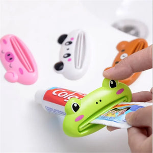 Strumento multifunzione Forniture da cucina Bagno Cartoon Dentifricio Spremiagrumi Gadget da cucina Decorazione del bagno Strumenti utili per la casa