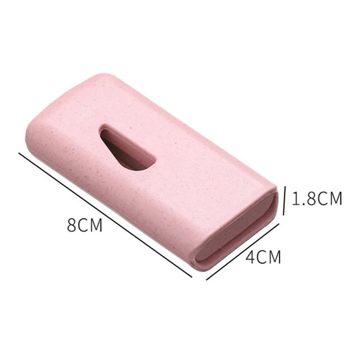 1pc Mini Plastic Medicine Pill Holder Useful Portable Tablet Cutter Splitter Pill Case Storage Box Pill Tablet Cutter Divider