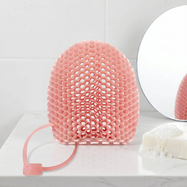 Honeycomb Exfoliating Shower Finger Caps, available in multiple colors, cleanses the skin and is safe, breathable and odorless.