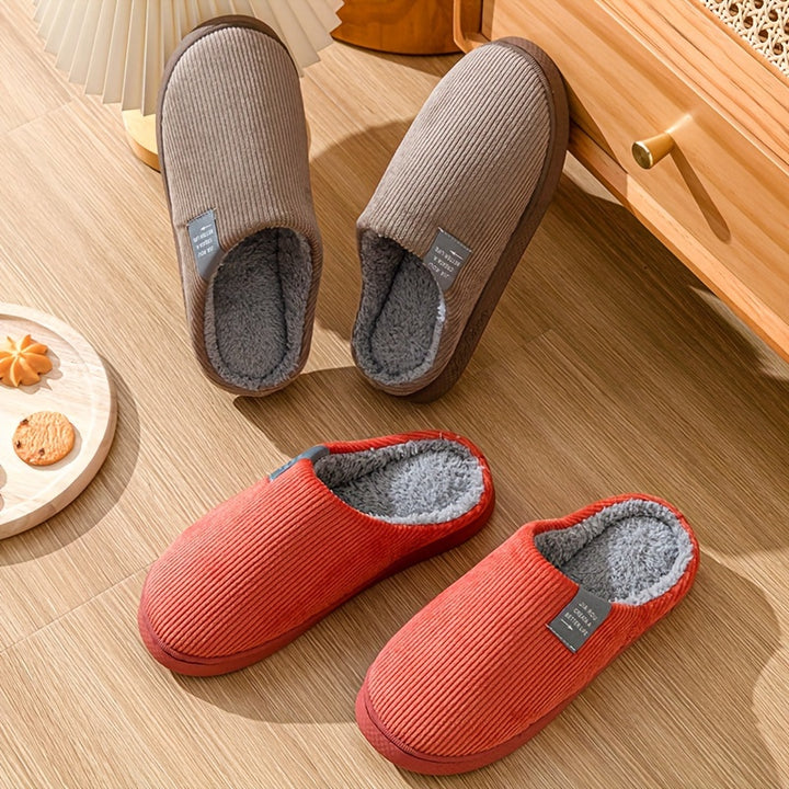 Cozy Plush-Lined Winter Slippers for Couples - Non-Slip, Thick Sole Indoor Shoes with Soft Fabric Lining